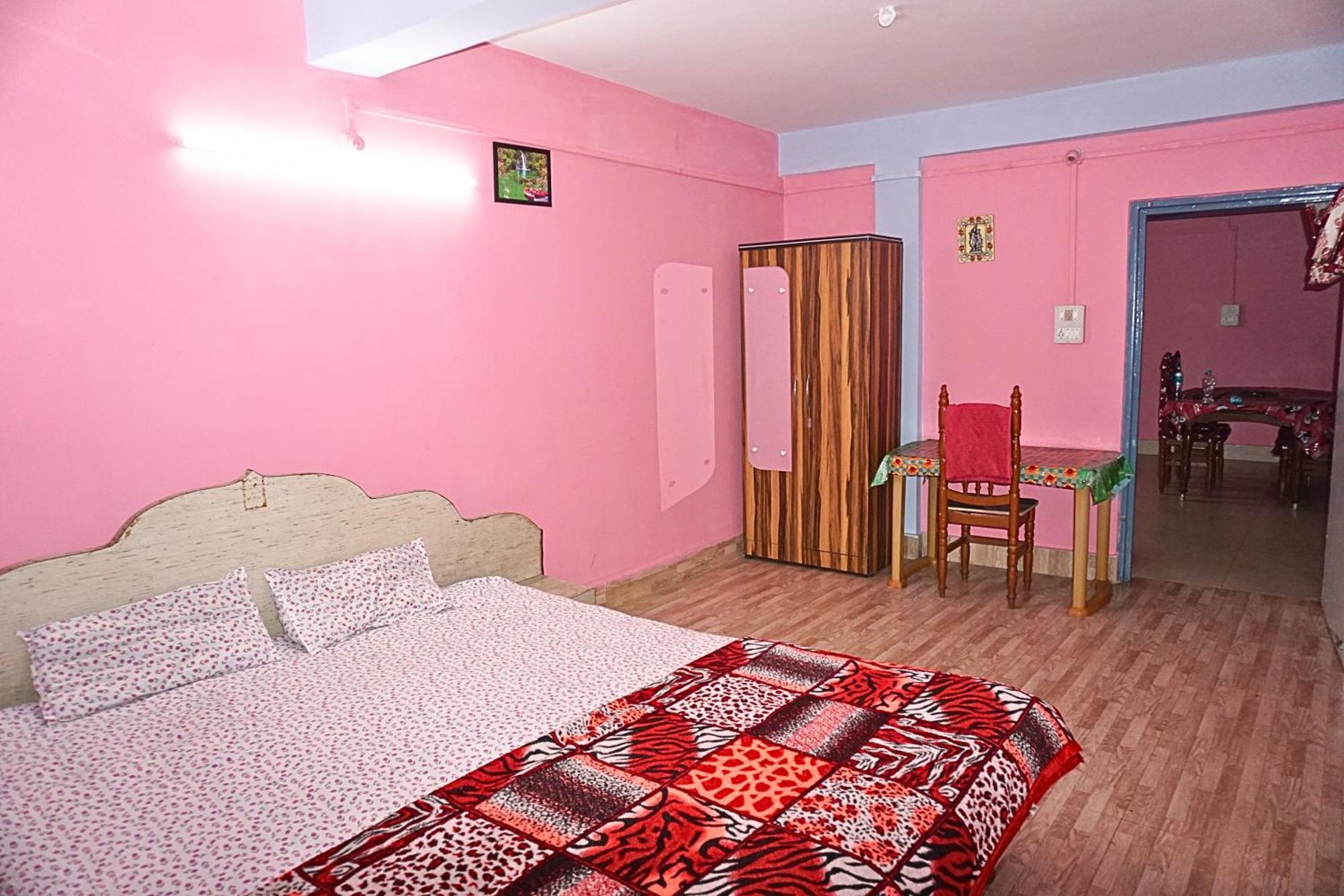 Jorhāt Taj Residency Holiday Homestay -Entire 1Bhk & 2Bhk Private Apartments -Call 767Ooo54Oo מראה חיצוני תמונה