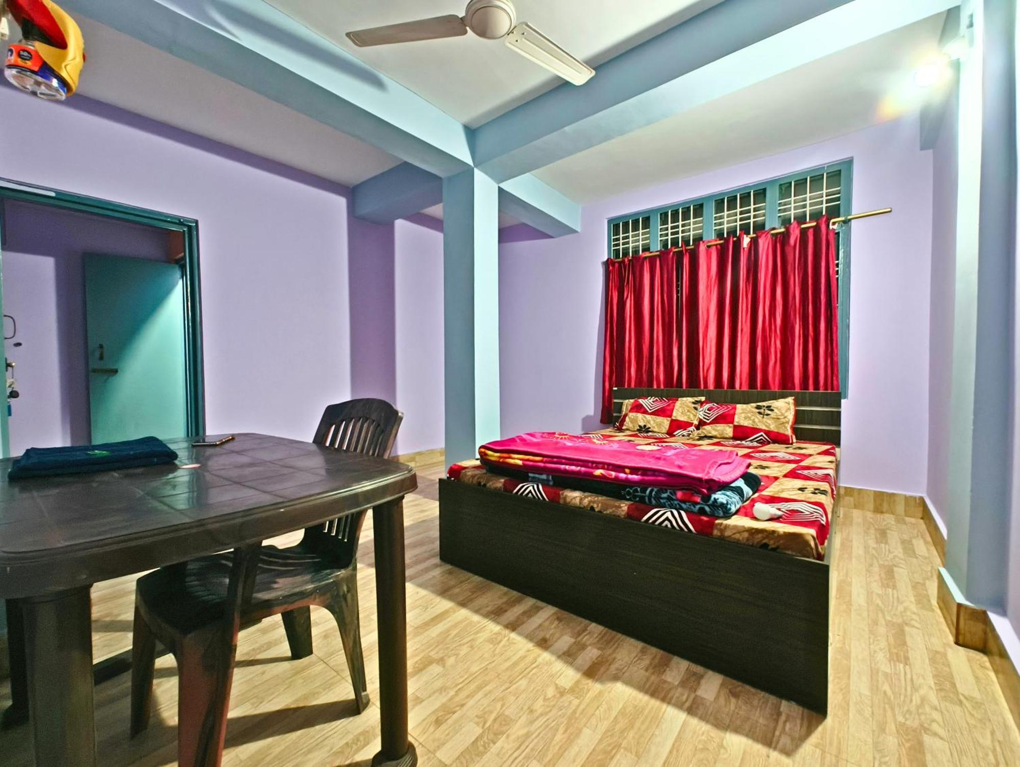 Jorhāt Taj Residency Holiday Homestay -Entire 1Bhk & 2Bhk Private Apartments -Call 767Ooo54Oo מראה חיצוני תמונה