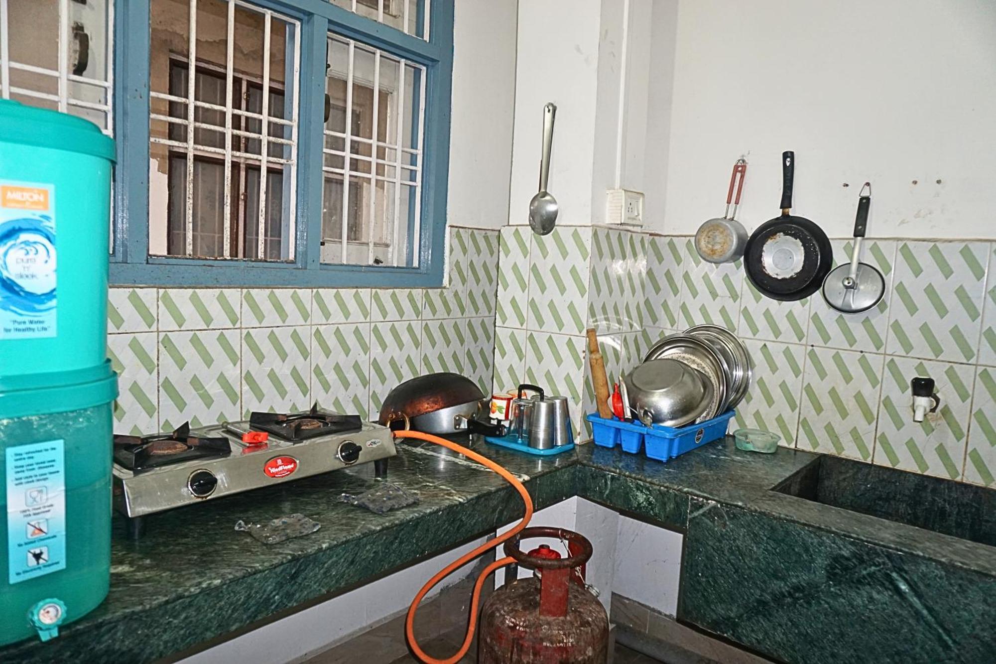 Jorhāt Taj Residency Holiday Homestay -Entire 1Bhk & 2Bhk Private Apartments -Call 767Ooo54Oo מראה חיצוני תמונה